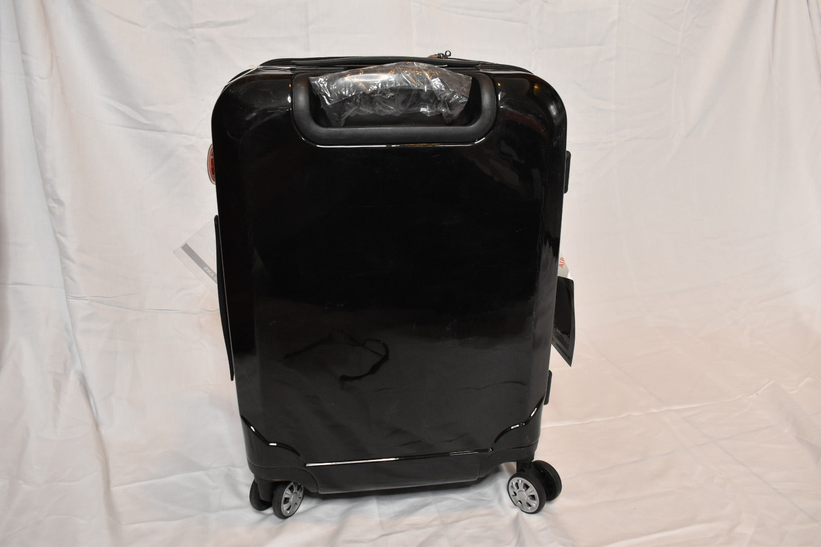 weight of carry on luggage air canada