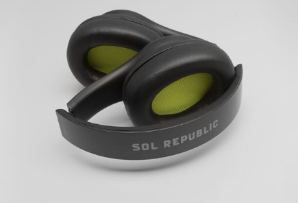 SOL REPUBLIC Soundtrack Pro ANC Headphones